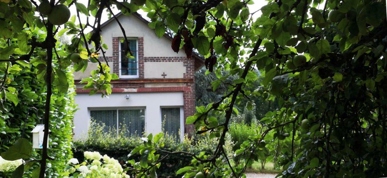 La Normandise Villa Cormeilles  Exterior photo